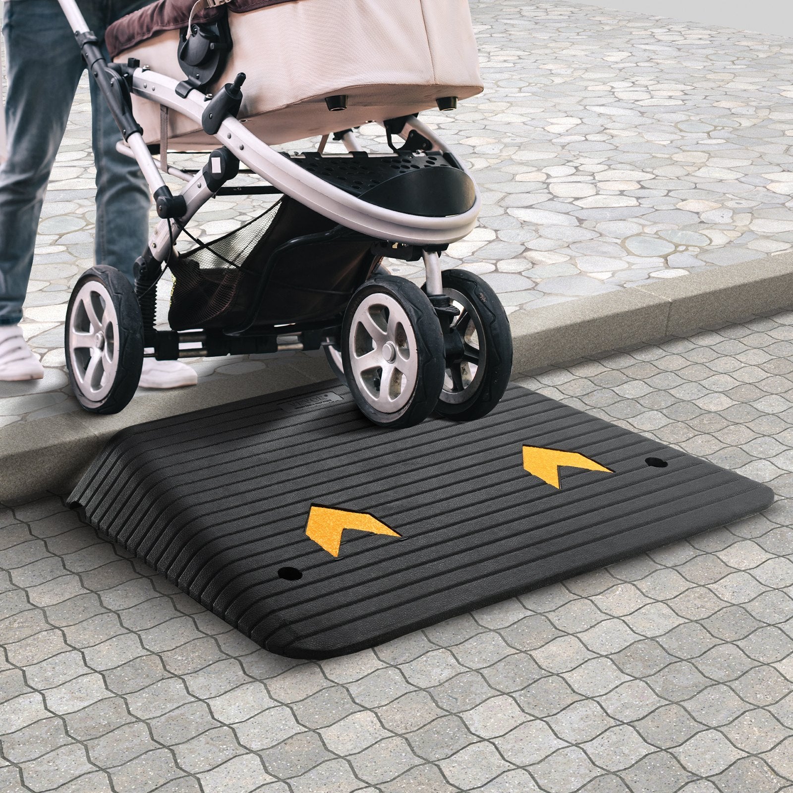 VEVOR Rubber Threshold Ramp, Rise Wheelchair Ramp Doorway, Recycled Rubber Power Curb Ramp Rated 33069 Lbs Load Capacity, Non-Slip Textured Surface Rubber Ramp For Wheelchair Car Scooter