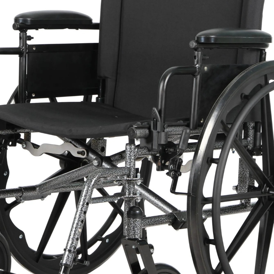 Lightweight_Wheelchair_CLS